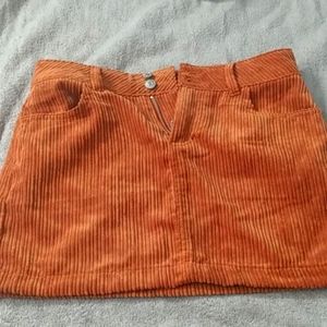 Y2k orange skirt